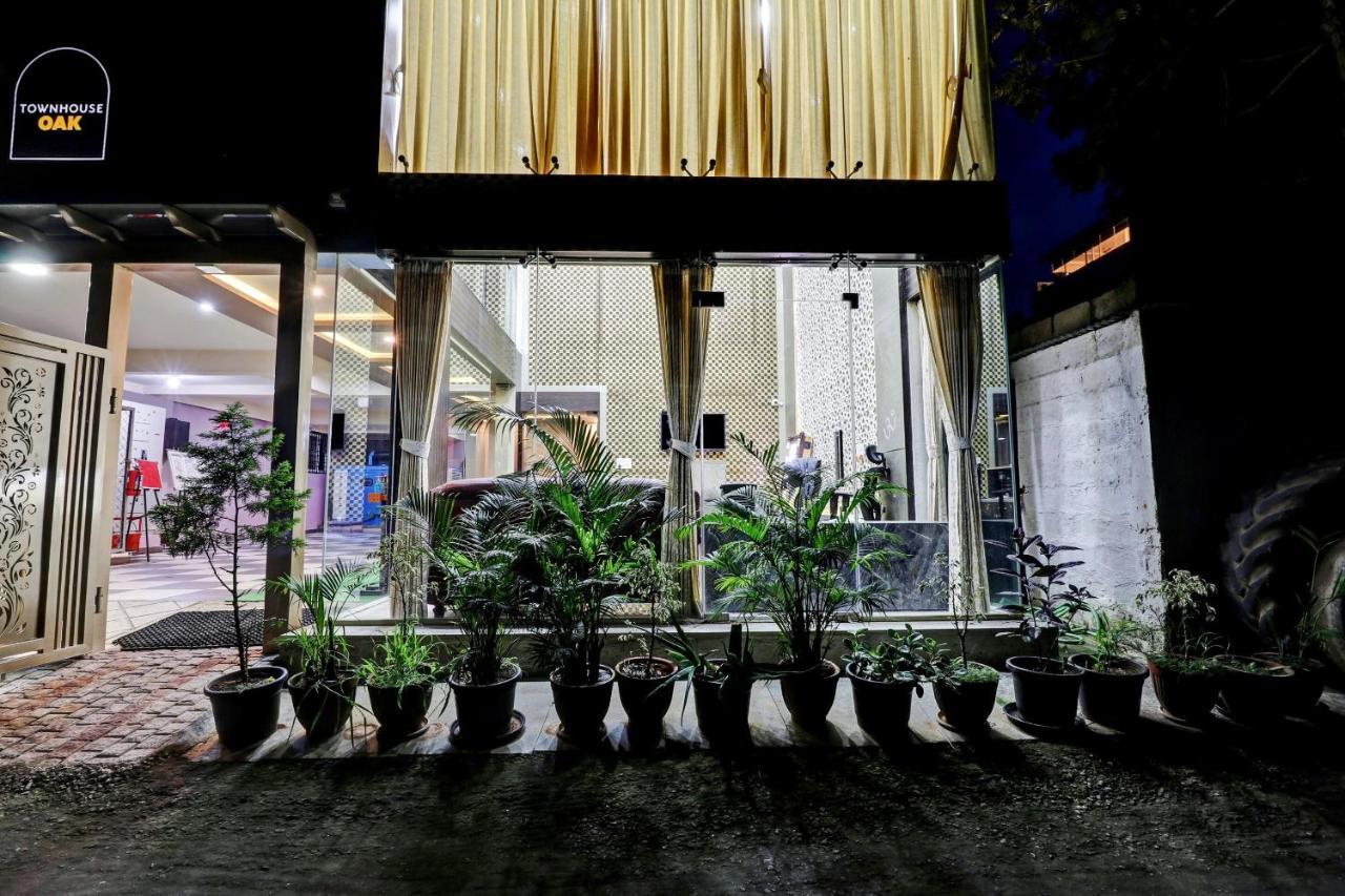 Townhouse Oak Dreamland Suites Yelahanka Exterior foto